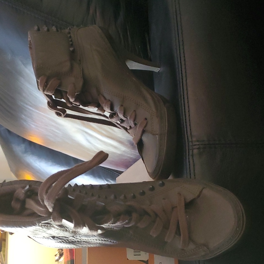 A&M boot